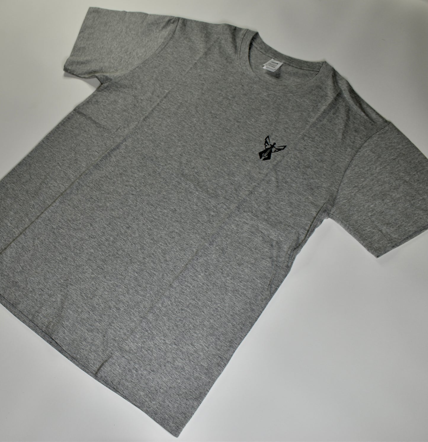 ESSENTIAL TEE - LIGHT GREY